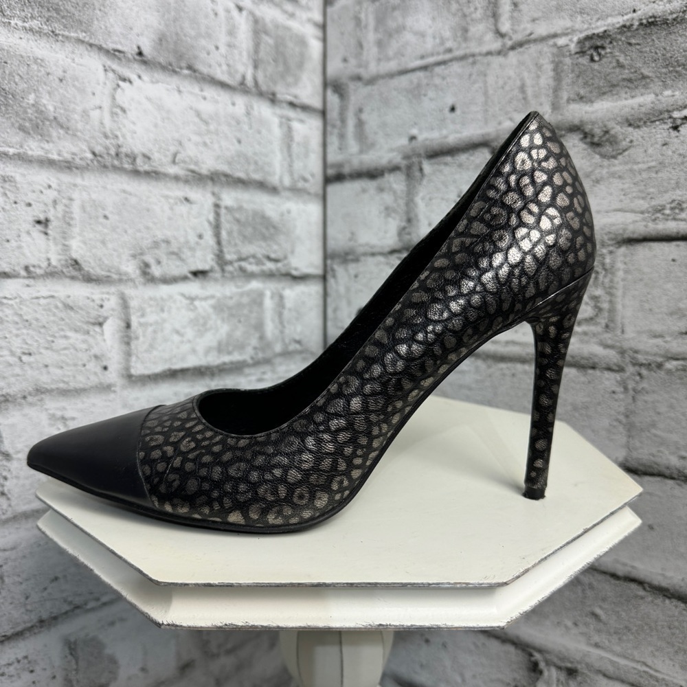 Kenneth Cole Pointy Toe Metallic Cheetah Print Black Leather High Heel Pump